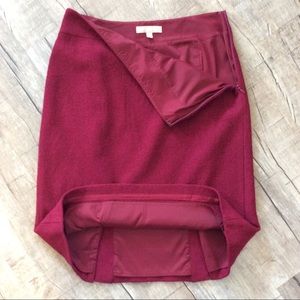 Banana Republic SZ 4 Fully Lined Red Pencil Skirt